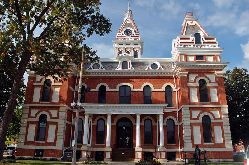 Pontiac, IL: Livingston County Courthouse