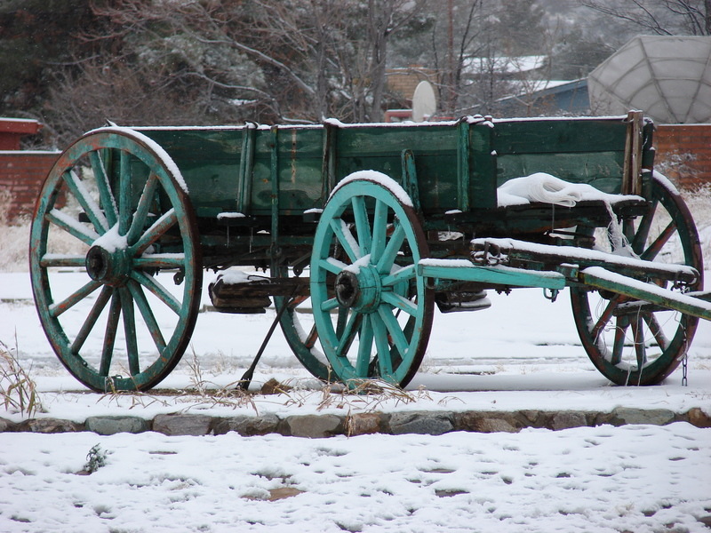 Oracle, AZ: Old Wagon in fron t of the Oracle in after snowstorm 2008