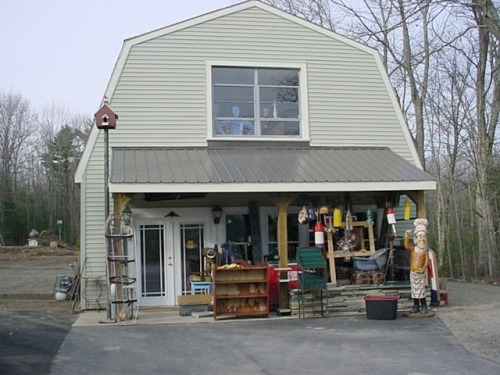 Arundel, ME: Store Front on Route 1, in Arundel, Maine