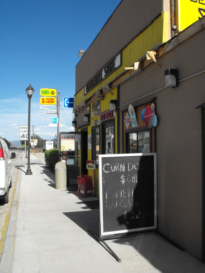 Blanca, CO: Convenience Store in Blanca