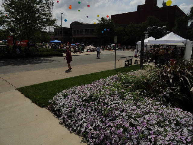 Fort Wayne, IN: FW Newspapers 3 Rivers Festival 2012 ...Freimann Square