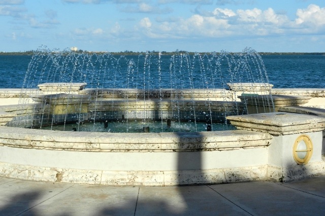 Fort Pierce, FL: Fountain in Downtown Fort Pierce