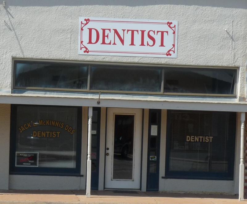 Elgin, OK: Elgin Dentist