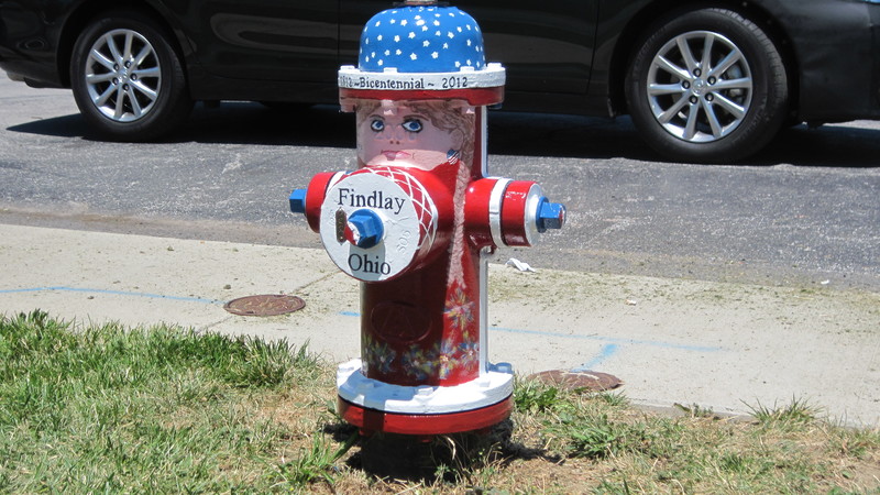 Findlay, OH: Painting fire hydrants for Findlay's Bi-Centennial 1812-2012