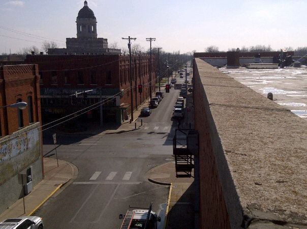 Ardmore, OK: Looking down from the rooftop of the Tivoli.