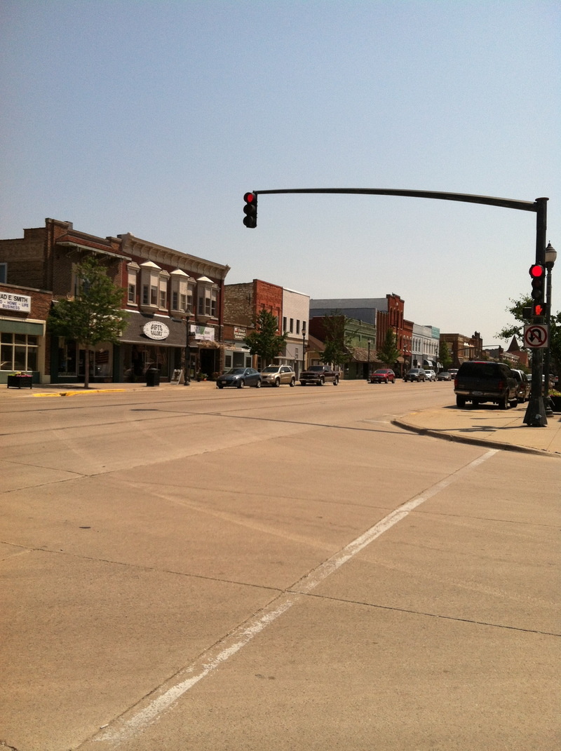 Osage, IA: Main Street