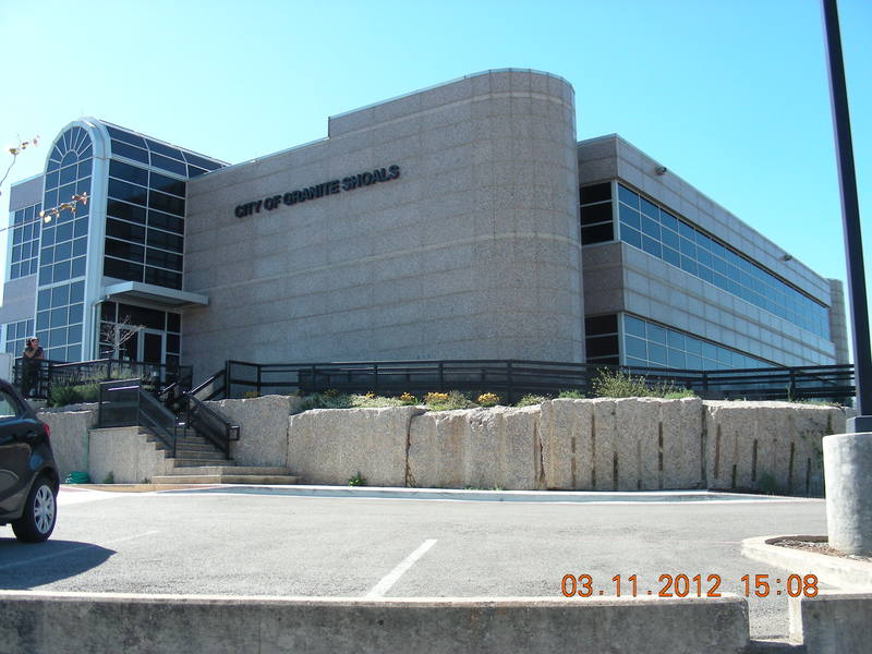Granite Shoals, TX: Granite Shoals City Hall viewed from parking lot