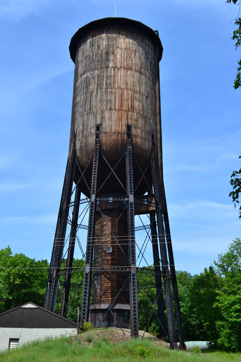 Orwell, NY: Wooden Water Tower @ Bennett Bridge