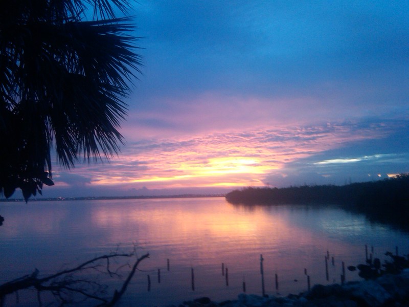 Jensen Beach, FL: Picture Sunset on the InterCoastal