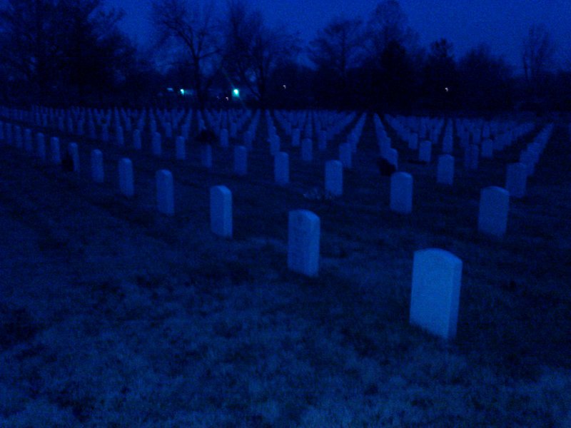 Springfield, MO: national cemetery 5am