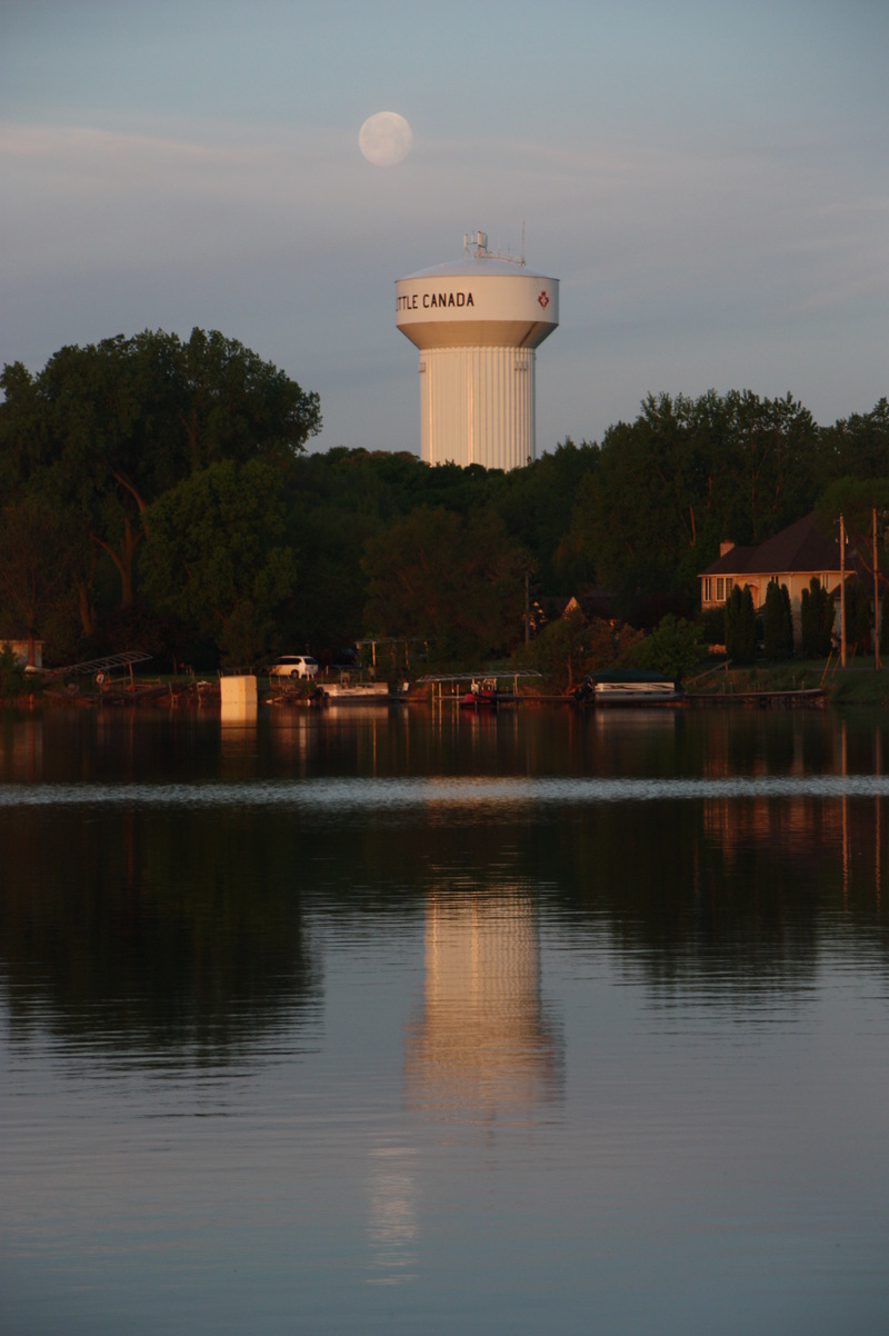 Little Canada, MN: Sunrise on Water Tower May 2012