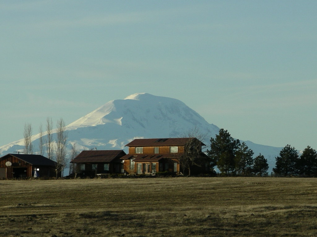 Goldendale, WA: Home on Fish Hatchery Rd west of town