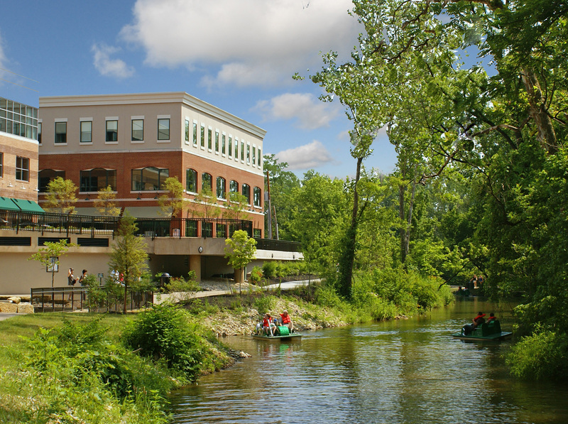 Gahanna, OH: Creekside, Gahanna, View from the paddleboat station.