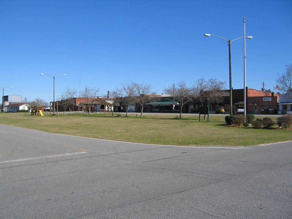 Warwick, GA: James Emerson Memorial Park and town center, Warwick, GA