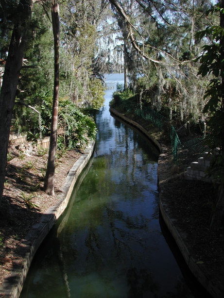 Winter Park, FL: Entrance to Venetian Canal, Winter Park