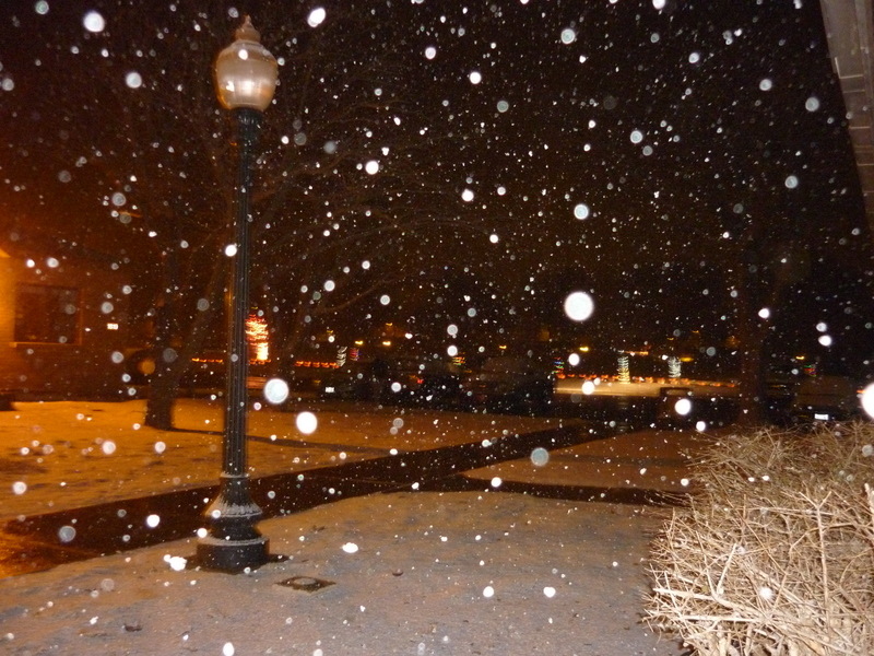 Cannon AFB, NM Snowy night at Cannon AFB, Christmas week, 2013 photo