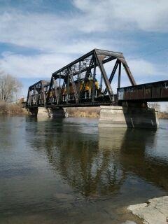 Blackfoot, ID: Twin bridges