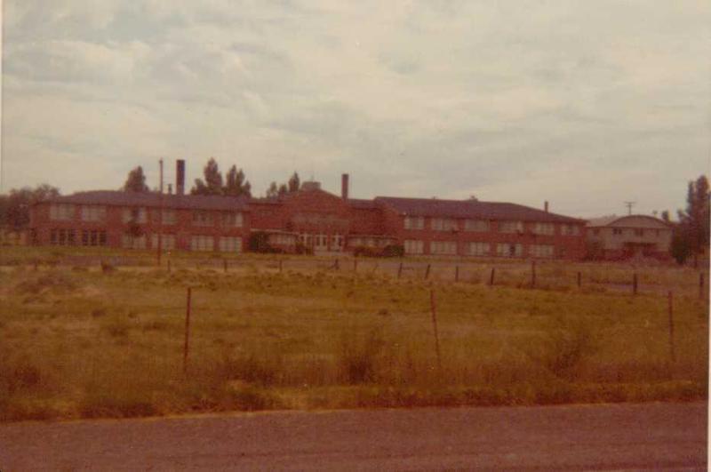 Bonanza, OR Bonanza School photo, picture, image (Oregon) at
