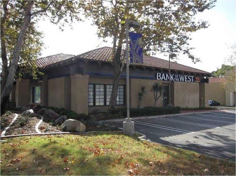 Brea, CA: Bank of the West - Brea Location