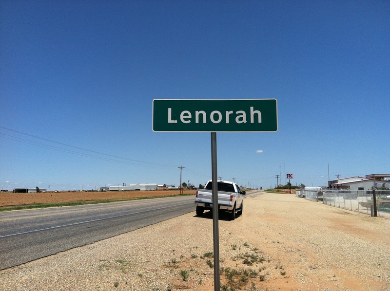 Tarzan-Lenorah, TX: Lenorah horizon and city sign.