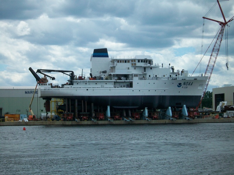 Marinette, WI: NOAA Vessel, Reuben Lasker, under construction at Marinette Marine