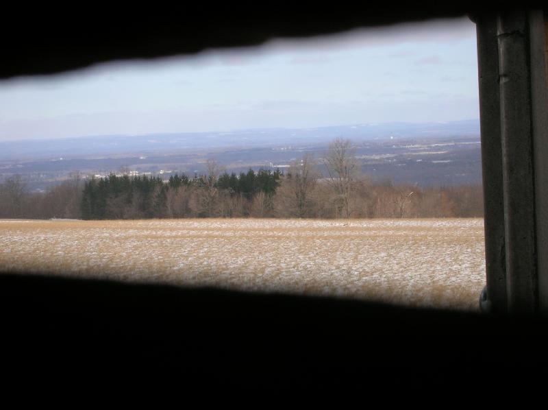 Munnsville, NY: View thru a crack in our Barn