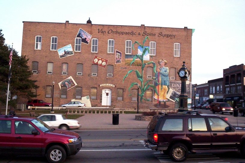 DeKalb, IL: Downtown DeKalb, IL Mural on from First Street