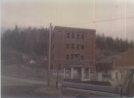 Roseville, OH : Old Roseville Prison AKA Ohio Brick Plant photo