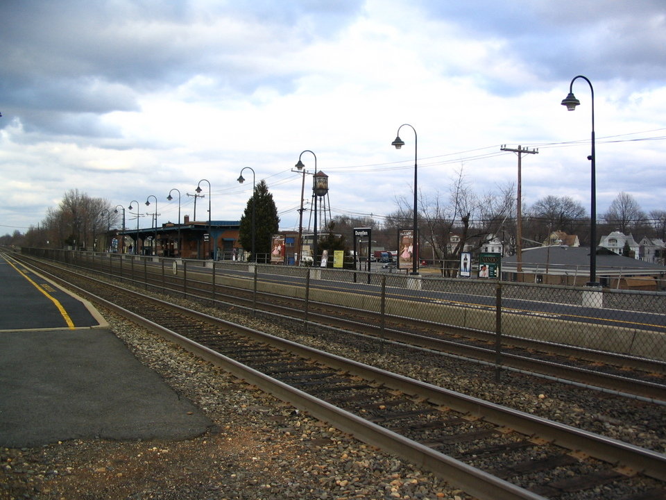 Dunellen, NJ: Dunellen, NJ Train Station