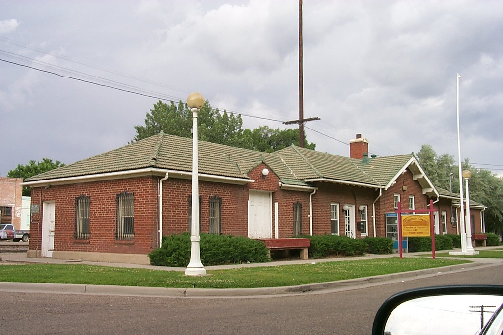 Walsenburg, CO Depot photo, picture, image (Colorado) at