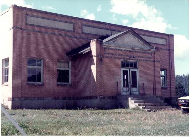 Gunnison, CO school photo, picture, image (Colorado) at