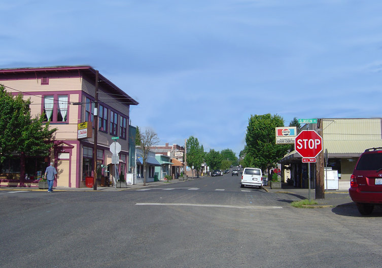 Ridgefield, WA: Pioneer and Main Streets, Ridgefield