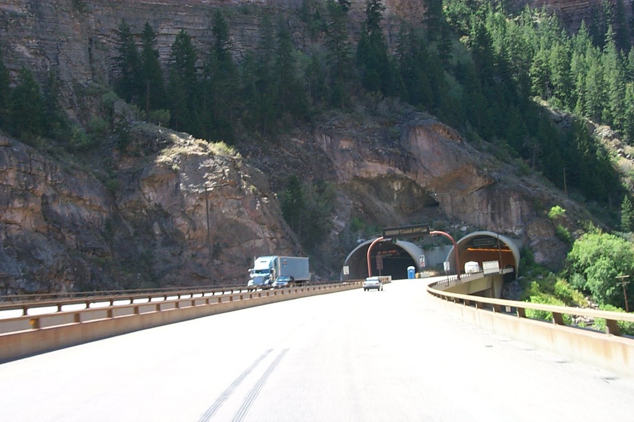 Glenwood Springs, CO: Tunnel Entrance