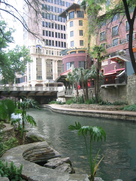 San Antonio, TX: The riverwalk