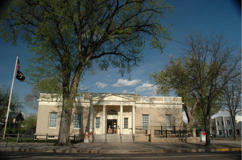 Fort Morgan, CO: Post Office