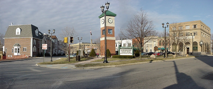 Berea, OH: Photo of the square - downtown Berea, Ohio