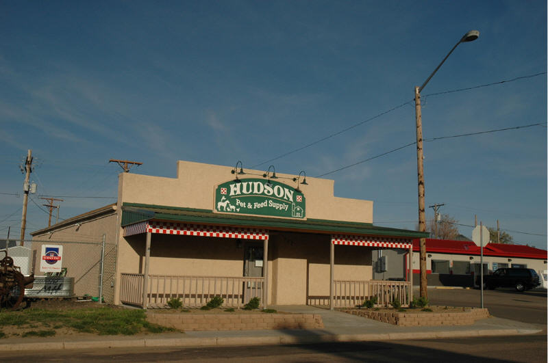 Hudson, CO: Feed Store