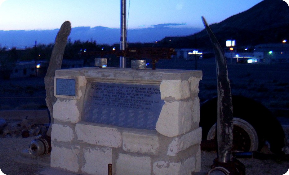 Tonopah, NV: Liberator Crash Monument