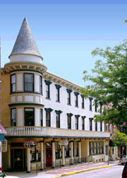 Doylestown, PA: The Doylestown Inn