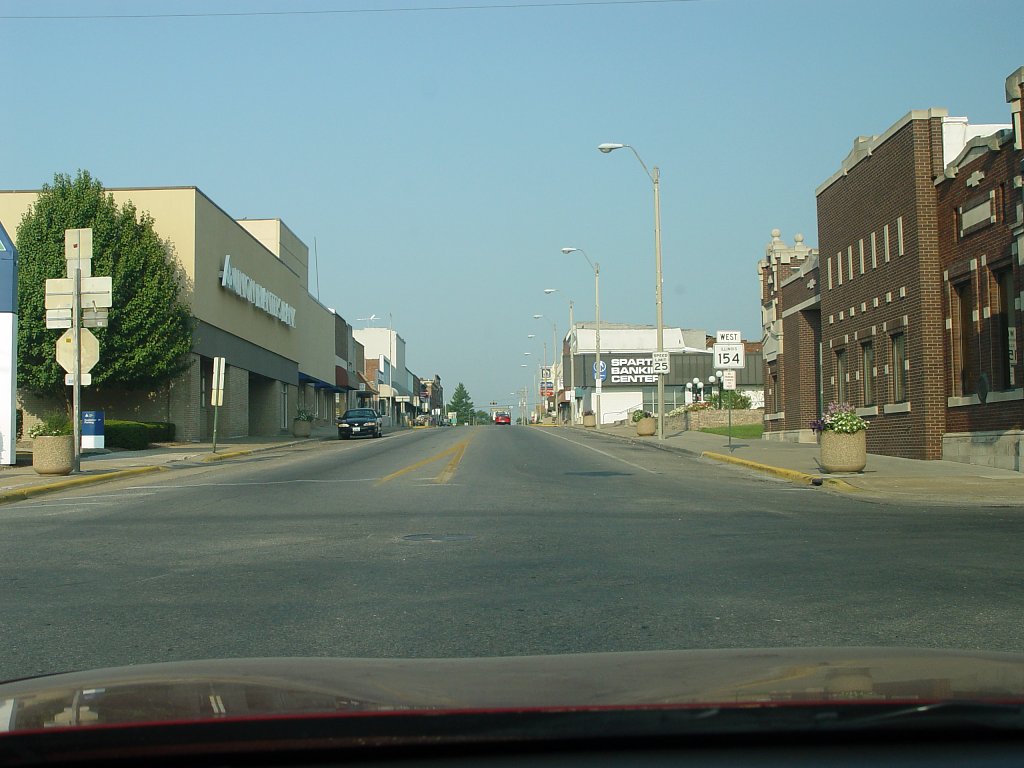 Sparta, IL: Coming into Sparta from the East