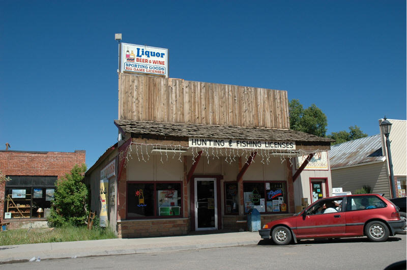 Hayden, CO: Liquor Store