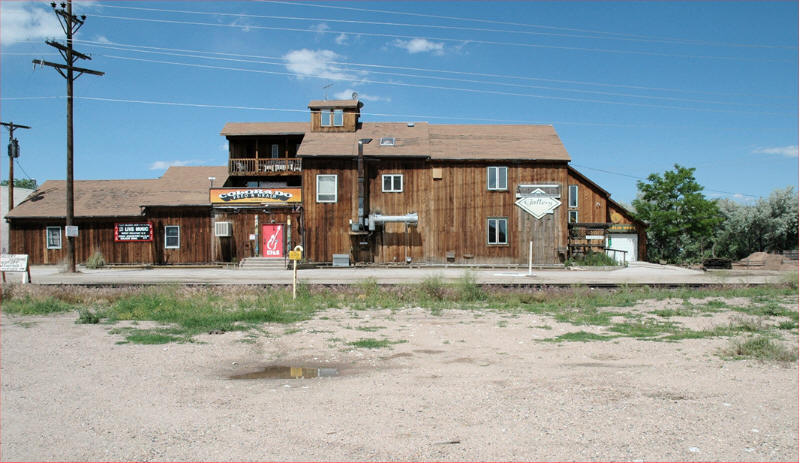 Timnath, CO: Saloon