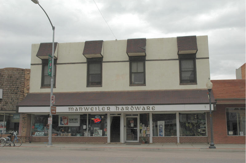 Windsor, CO: Hardware