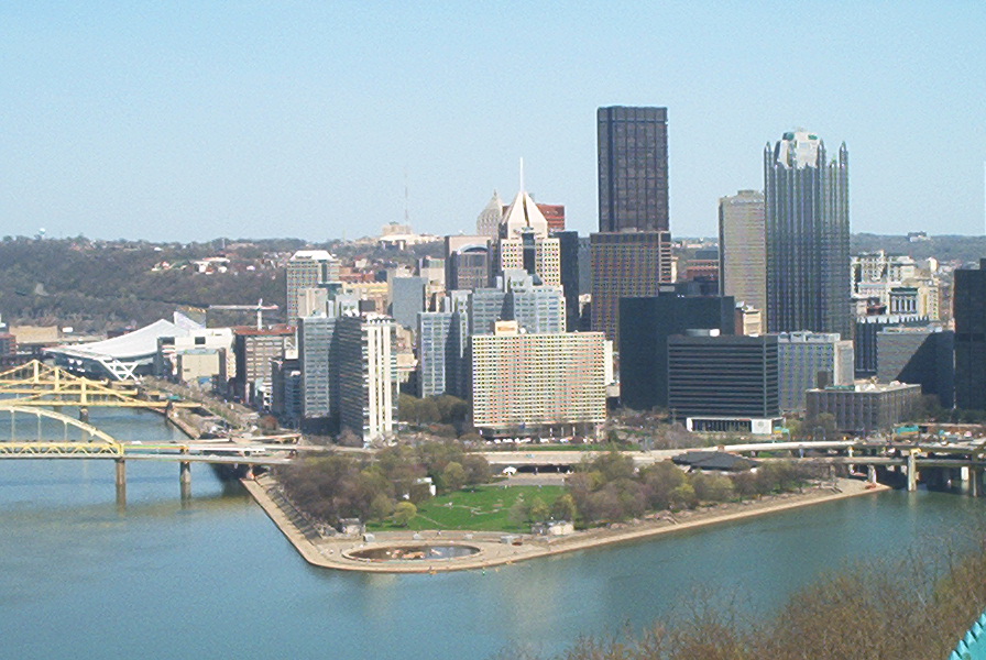 Pittsburgh, PA: Picture of Pittsburgh from atop Mt. Washington on 4/16/05