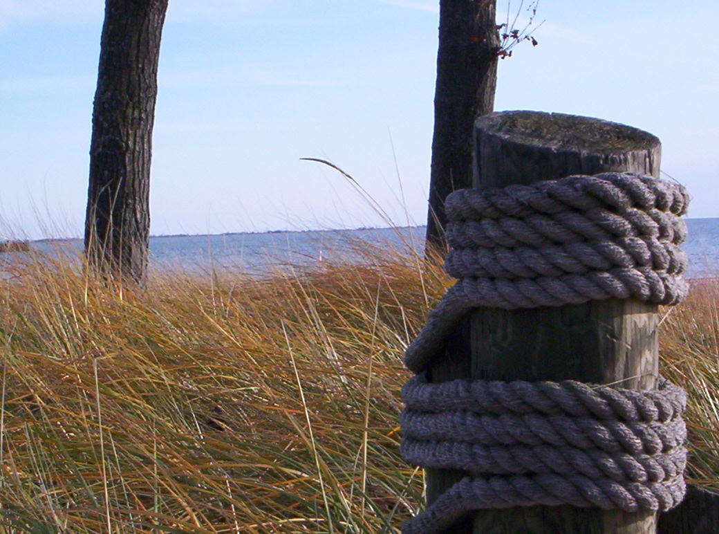 East Tawas, MI: East Tawas City park, lake Huron-Tawas Pt. lighthouse in distance