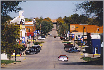 Sutton, NE: Looking down Main Street in Sutton, NE.