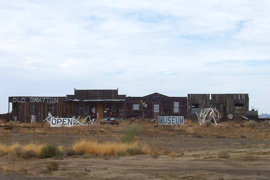 Bouse, AZ: "Ghost Town"