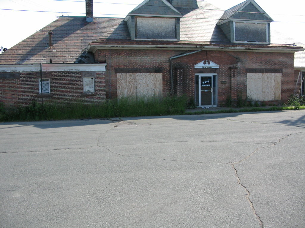 Mechanicville, NY: THE OLD TRAIN STATION MECHANICVILLE NEW YORK