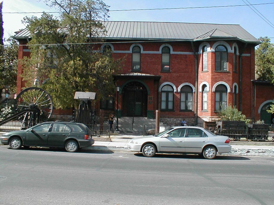 Bisbee, AZ: Museum Building downtown