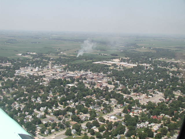 Hampton, IA: Hampton from 2000' - July 15, 2002